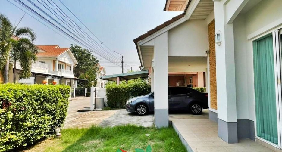 For sale 3 bedrooms house in Mueang Nonthaburi, Nonthaburi