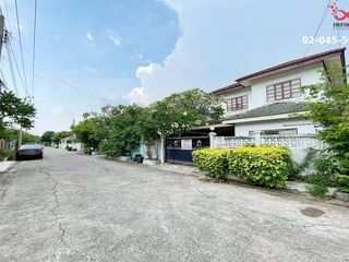 For sale 3 Beds house in Min Buri, Bangkok