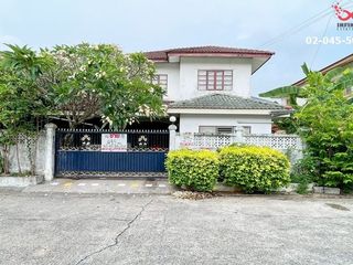 For sale 3 Beds house in Min Buri, Bangkok