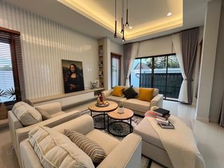 À vendre 3 chambres villa à Bang Lamung, Chonburi