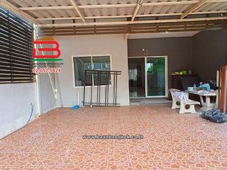For sale 3 bed townhouse in Lam Luk Ka, Pathum Thani