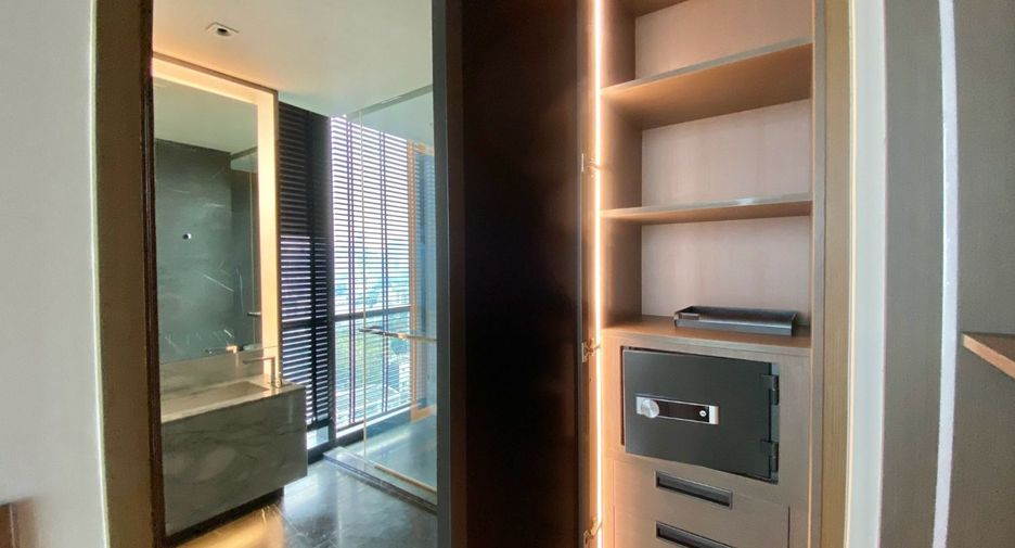 For rent 2 ベッドルーム condo in Watthana, Bangkok