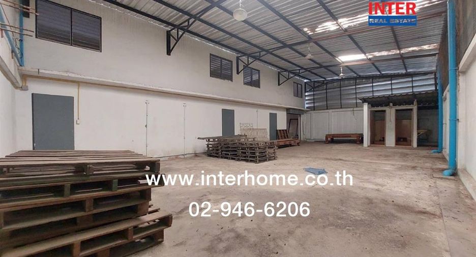 For rent and for sale 2 bedrooms retail Space in Mueang Samut Sakhon, Samut Sakhon
