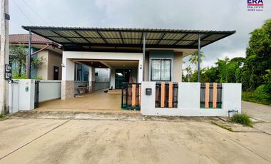 For sale 3 Beds house in Mueang Surat Thani, Surat Thani