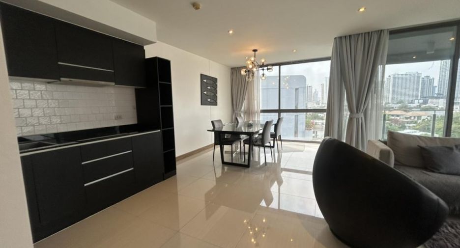 For rent and for sale 2 bedrooms condo in Watthana, Bangkok