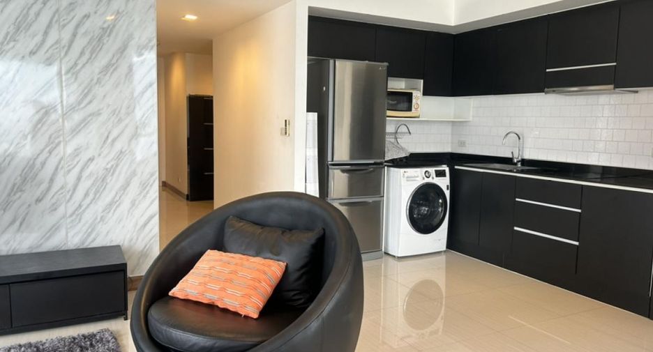 For rent and for sale 2 bedrooms condo in Watthana, Bangkok