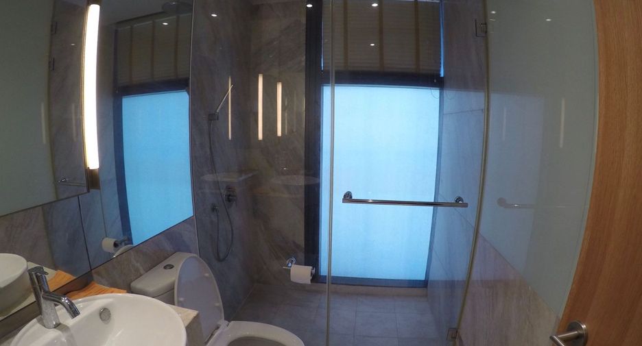 For rent 2 bedrooms condo in Sathon, Bangkok