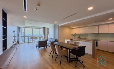 For rent 2 bed condo in Sathon, Bangkok