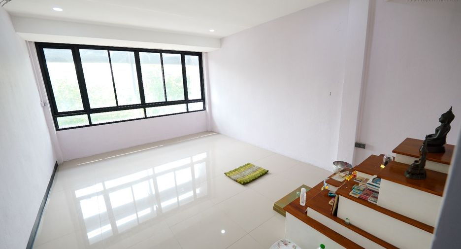 Local comercial en venta de 5 habitaciones en Chatuchak, Bangkok