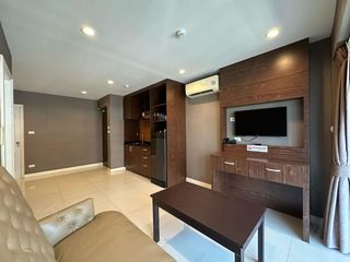 For sale 2 bed condo in Pratumnak, Pattaya