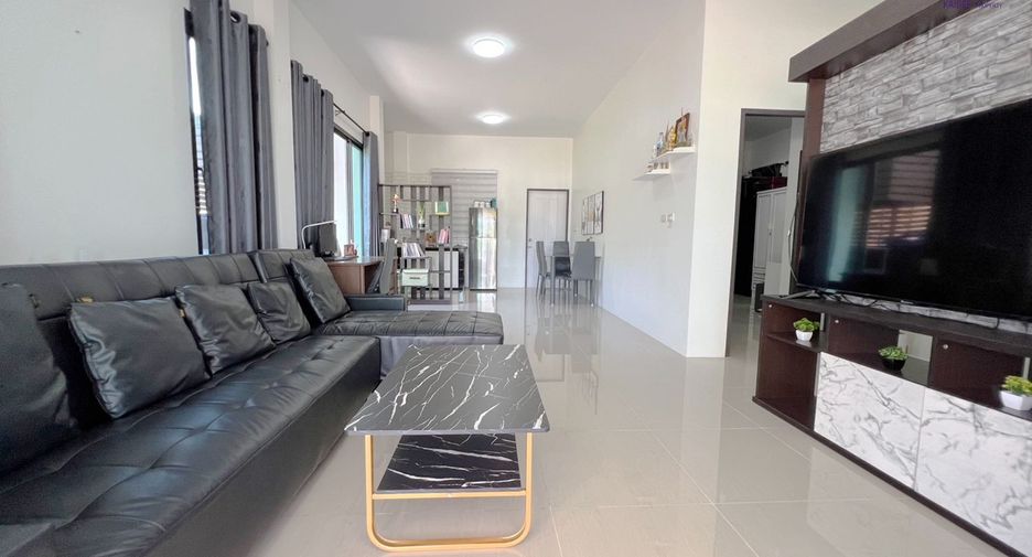 For sale 2 bedrooms house in Kanchanadit, Surat Thani