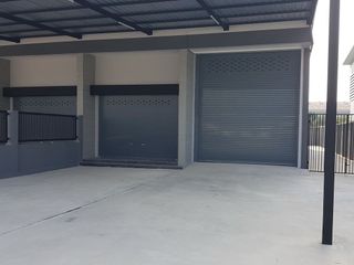 For rent 2 Beds warehouse in Krathum Baen, Samut Sakhon