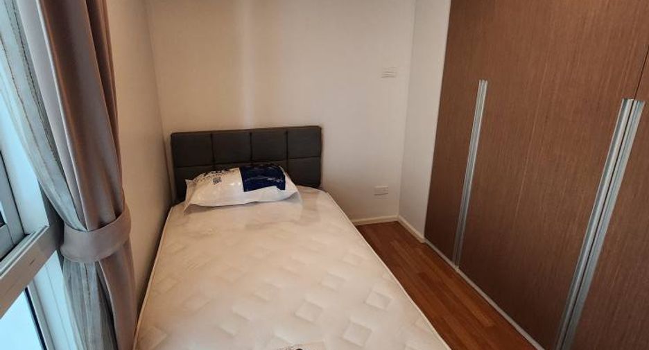 For rent 2 ベッドルーム condo in Phra Khanong, Bangkok