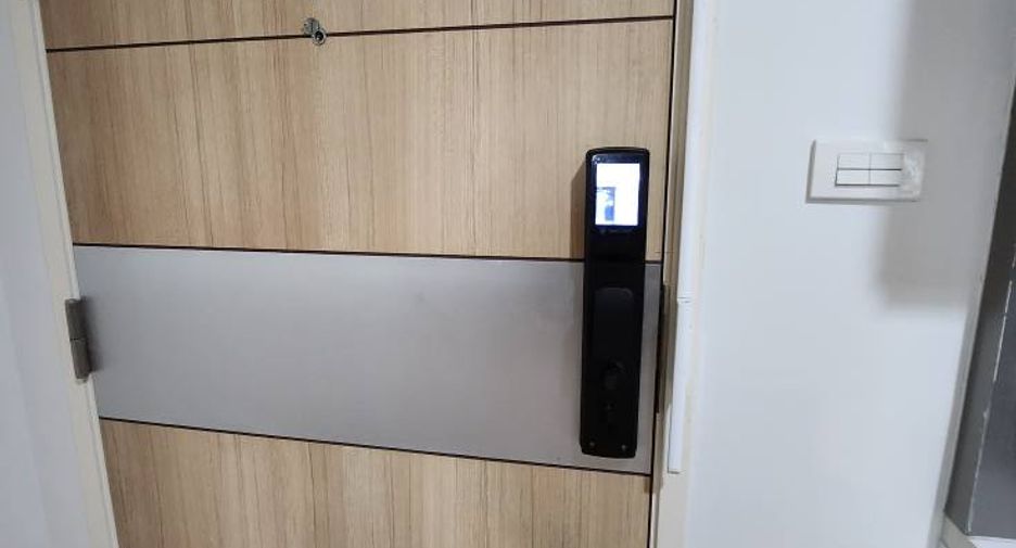 For rent 2 ベッドルーム condo in Phra Khanong, Bangkok