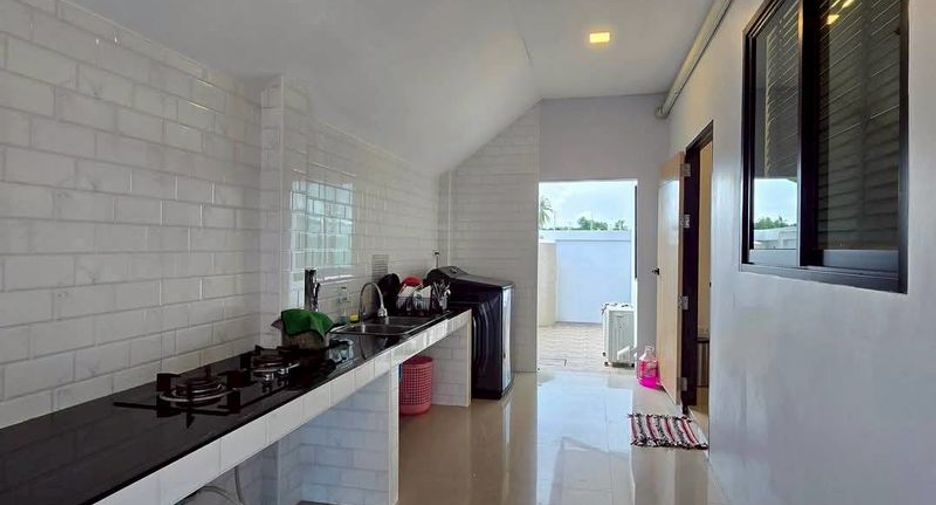 For sale 3 bedrooms villa in Bang Lamung, Chonburi