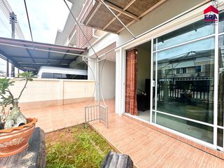 For sale 3 bed townhouse in Mueang Surat Thani, Surat Thani