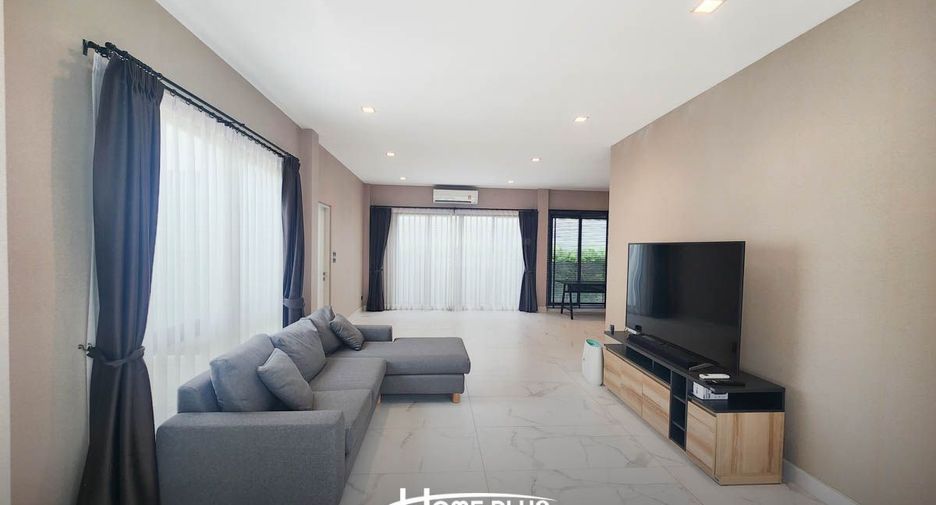 For sale 4 bedrooms house in Chatuchak, Bangkok