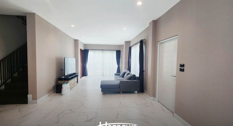 For sale 4 bedrooms house in Chatuchak, Bangkok