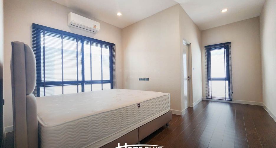 For sale 4 bedrooms house in Chatuchak, Bangkok