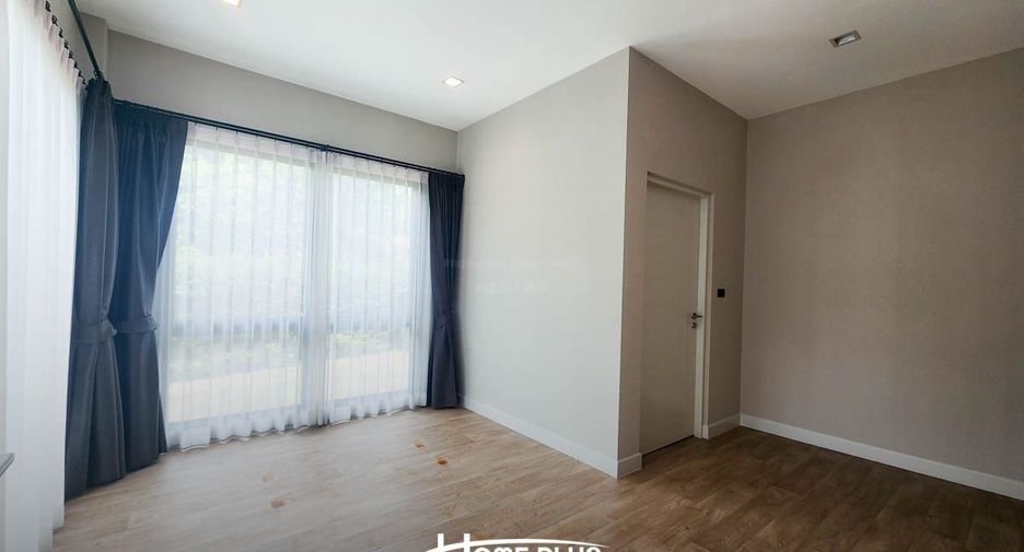 For sale 4 bedrooms house in Chatuchak, Bangkok