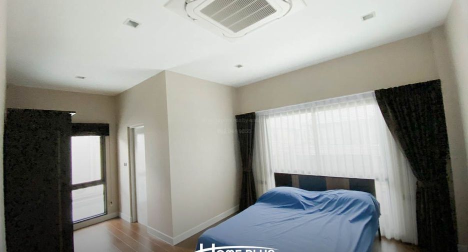 For sale 4 bedrooms house in Chatuchak, Bangkok