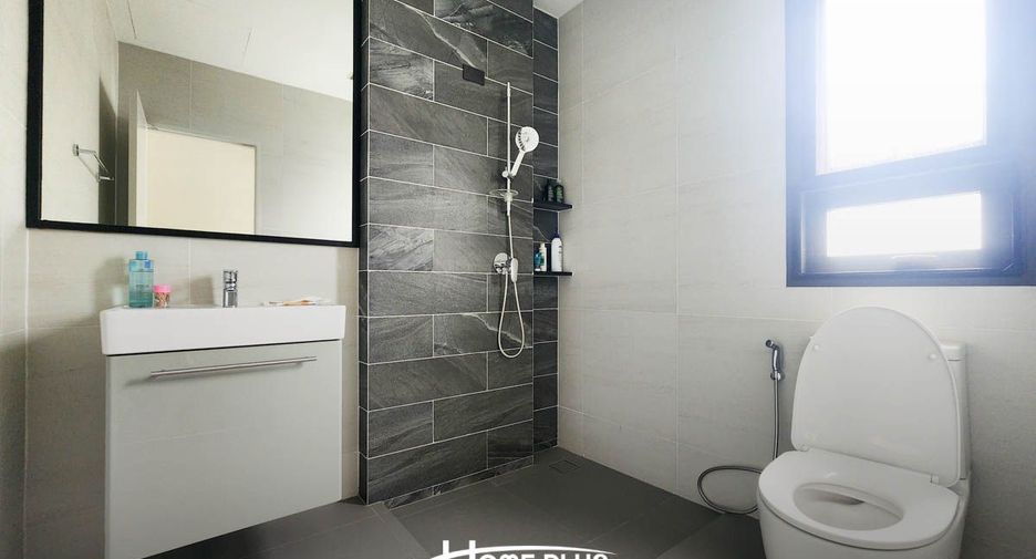 For sale 4 bedrooms house in Chatuchak, Bangkok