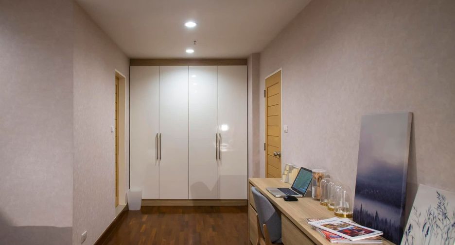 Wohnung zur Miete mit 2 Zimmer in Khlong Toei, Bangkok