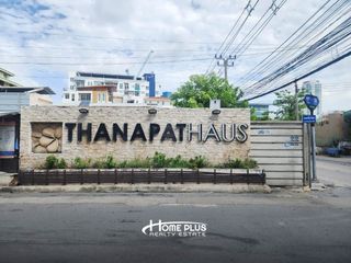 Casa adosada en venta de 4 habitaciones en Yan Nawa, Bangkok