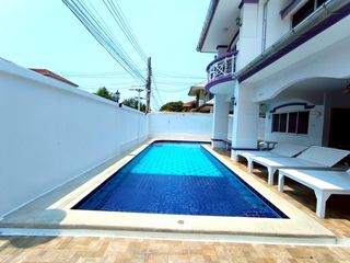 For rent and for sale 6 bedrooms house in Bang Lamung, Chonburi