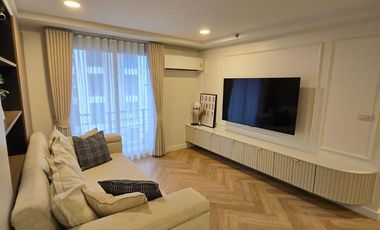 For sale 2 bedrooms condo in Yan Nawa, Bangkok
