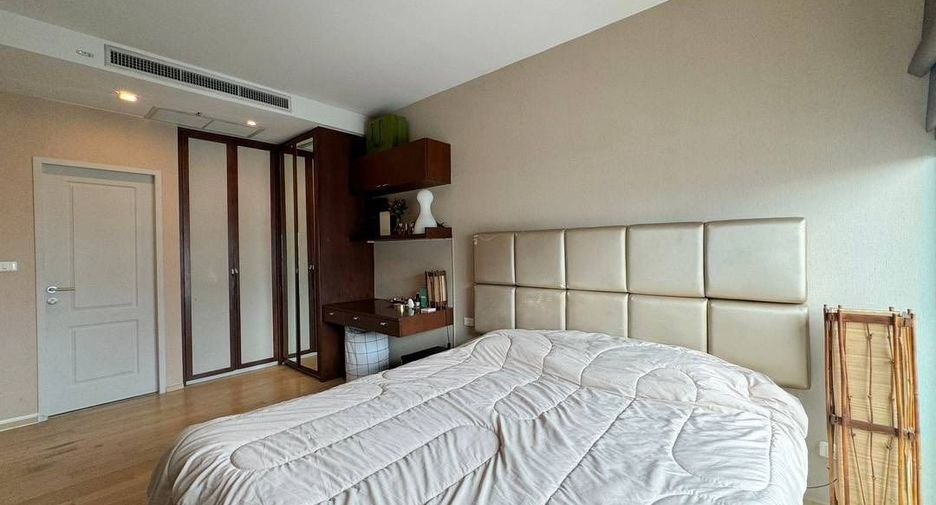 À louer et à vendre 1 chambre condo à Khlong Toei, Bangkok