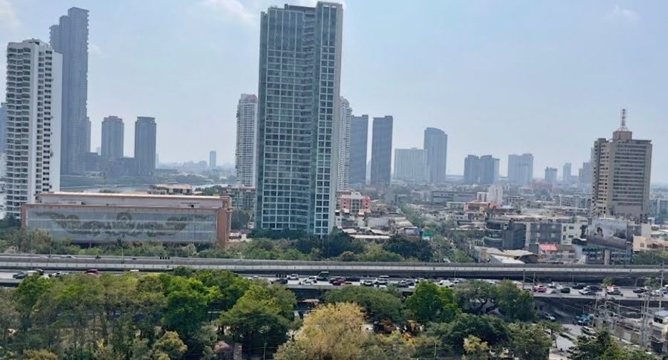 Condo en alquiler de 1 habitaciones en Sathon, Bangkok