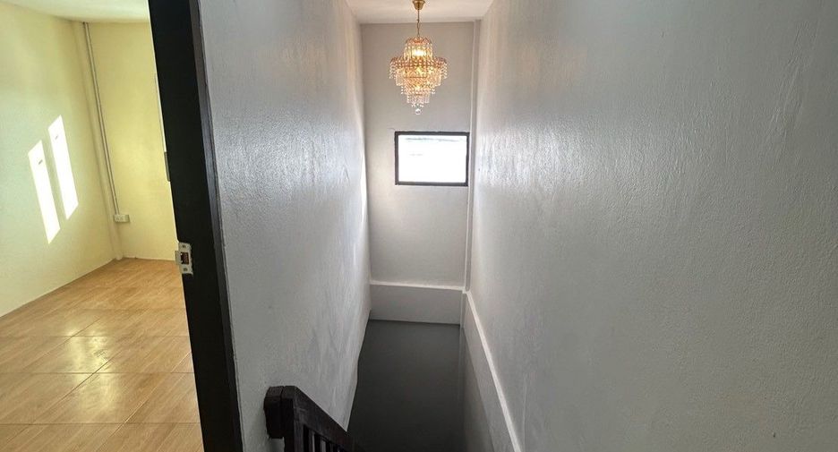 For sale 2 bedrooms townhouse in Bueng Kum, Bangkok