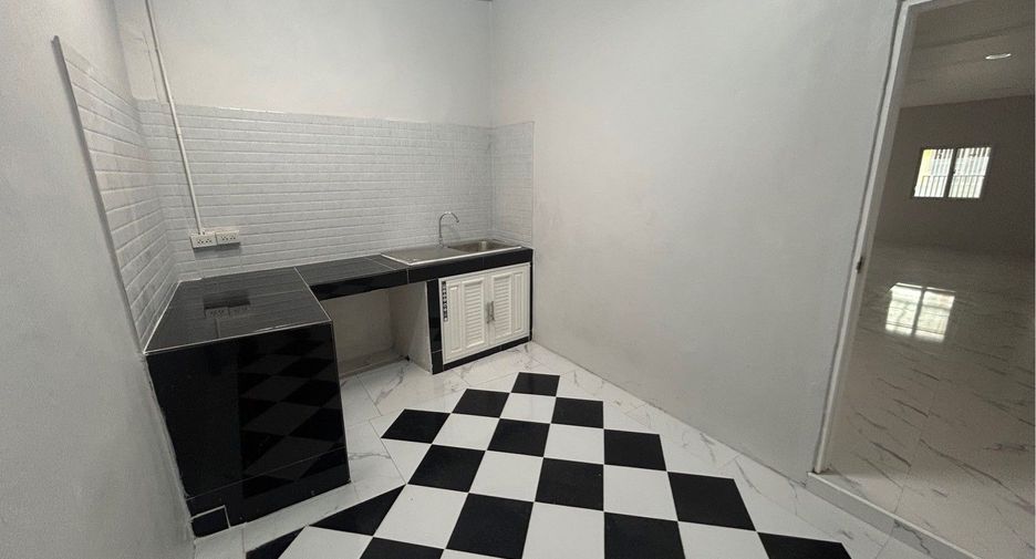 For sale 2 bedrooms townhouse in Bueng Kum, Bangkok