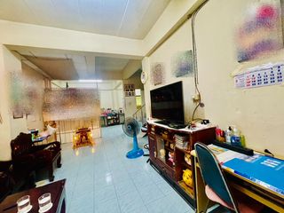 For sale 3 bed townhouse in Mueang Surat Thani, Surat Thani
