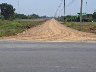 出售 土地 在 Nong Suea, Pathum Thani