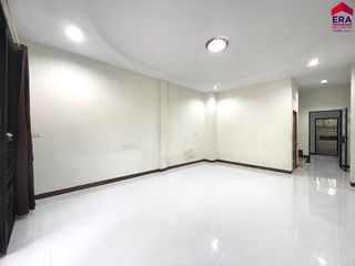 Продажа 2 спальни дом в Mueang Surat Thani, Сураттани