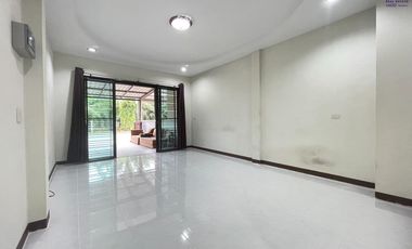 For sale 2 bedrooms house in Mueang Surat Thani, Surat Thani