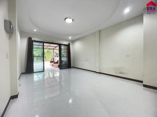 Продажа 2 спальни дом в Mueang Surat Thani, Сураттани