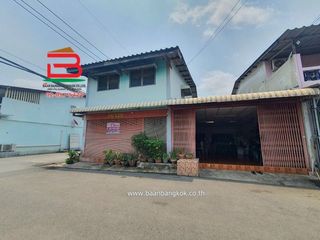 For sale 4 bedrooms townhouse in Don Mueang, Bangkok