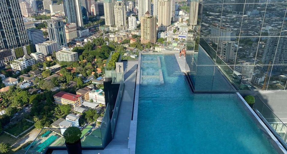 For rent 1 bed condo in Sathon, Bangkok