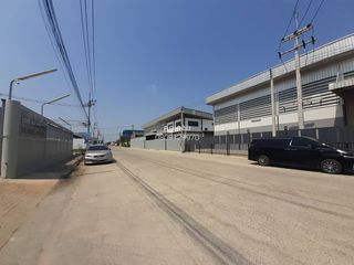 For rent 3 bed warehouse in Mueang Samut Sakhon, Samut Sakhon