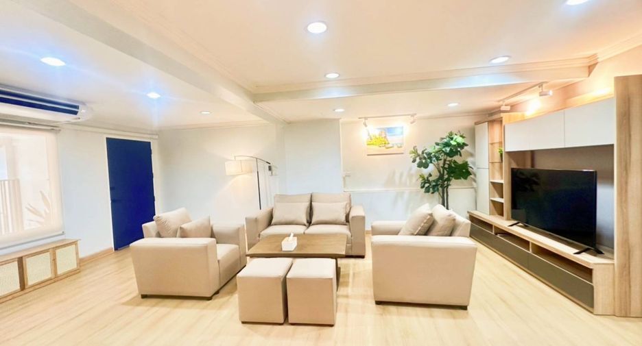 Hotel zum Kauf mit 7 Zimmer in Prawet, Bangkok