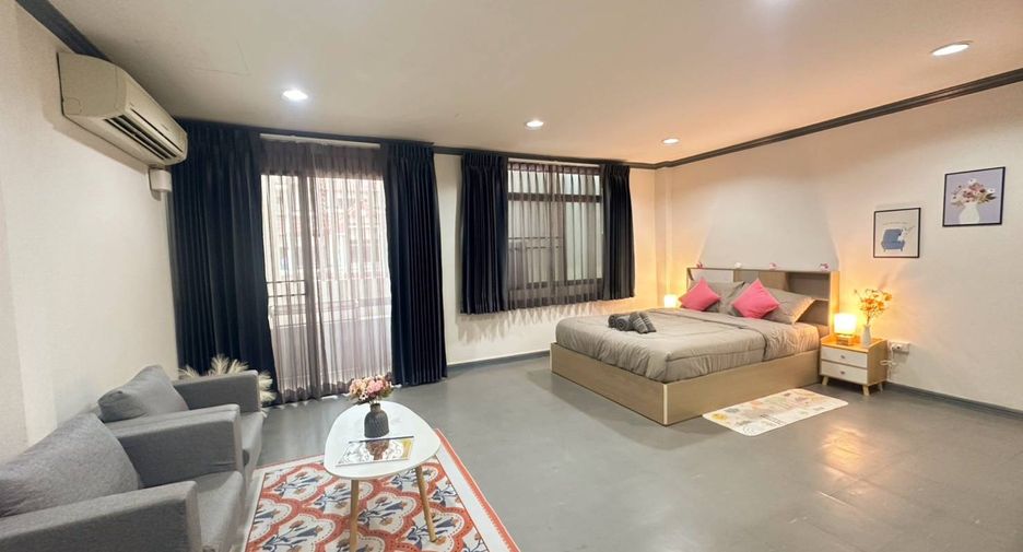 Hotel zum Kauf mit 7 Zimmer in Prawet, Bangkok