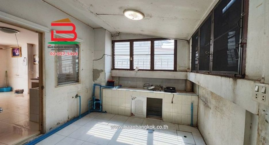 For sale 2 bedrooms townhouse in Lat Lum Kaeo, Pathum Thani