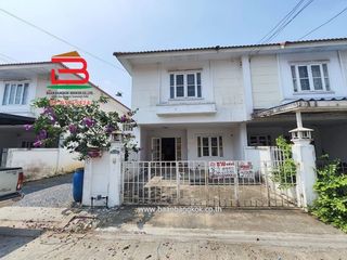 For sale 2 bed townhouse in Lat Lum Kaeo, Pathum Thani