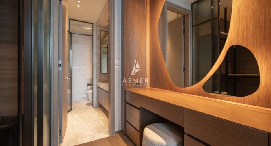 For sale 1 bed condo in Pathum Wan, Bangkok