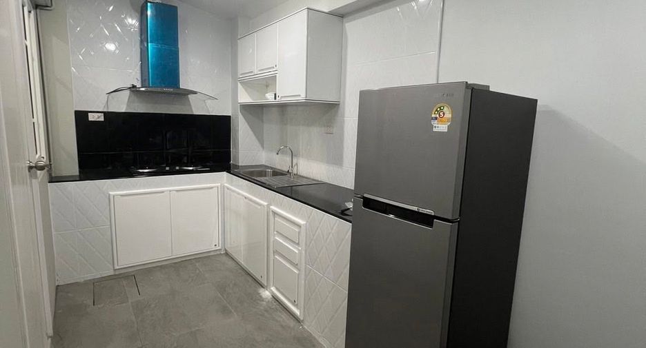 Reihenhaus zur Miete mit 2 Zimmer in Mueang Chiang Mai, Chiang Mai
