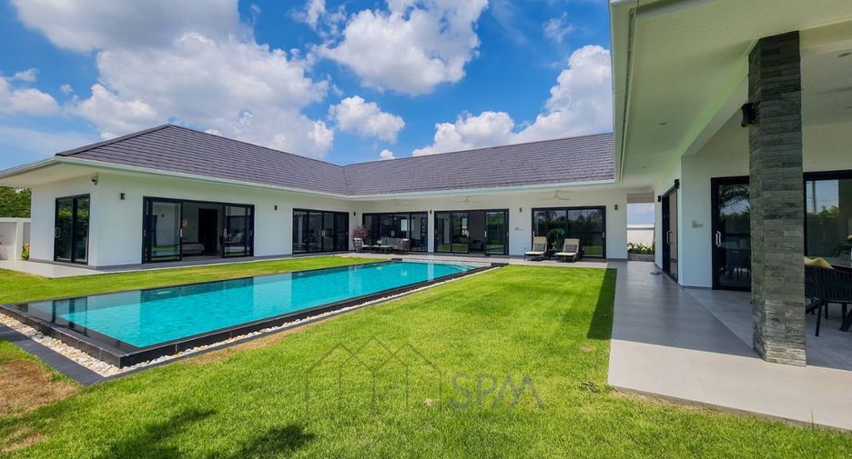 For sale 5 bedrooms villa in Hua Hin, Prachuap Khiri Khan