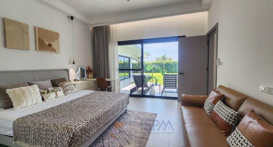 For sale 5 bedrooms villa in Hua Hin, Prachuap Khiri Khan